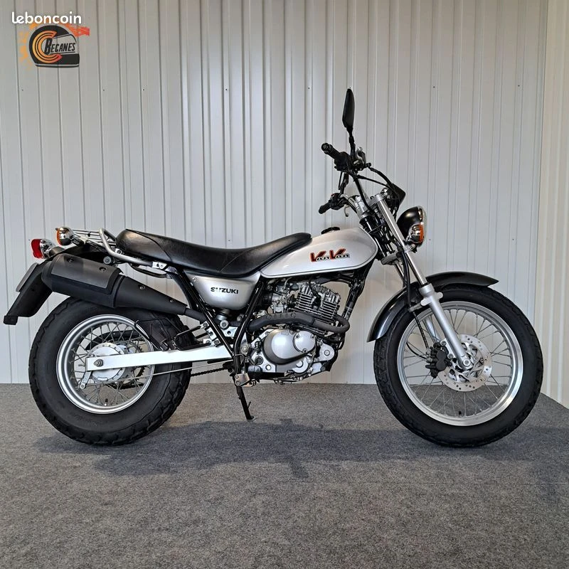 SUZUKI 125 Van-Van RV VANVAN