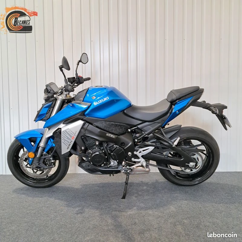 Suzuki gsx 950 s (a2)