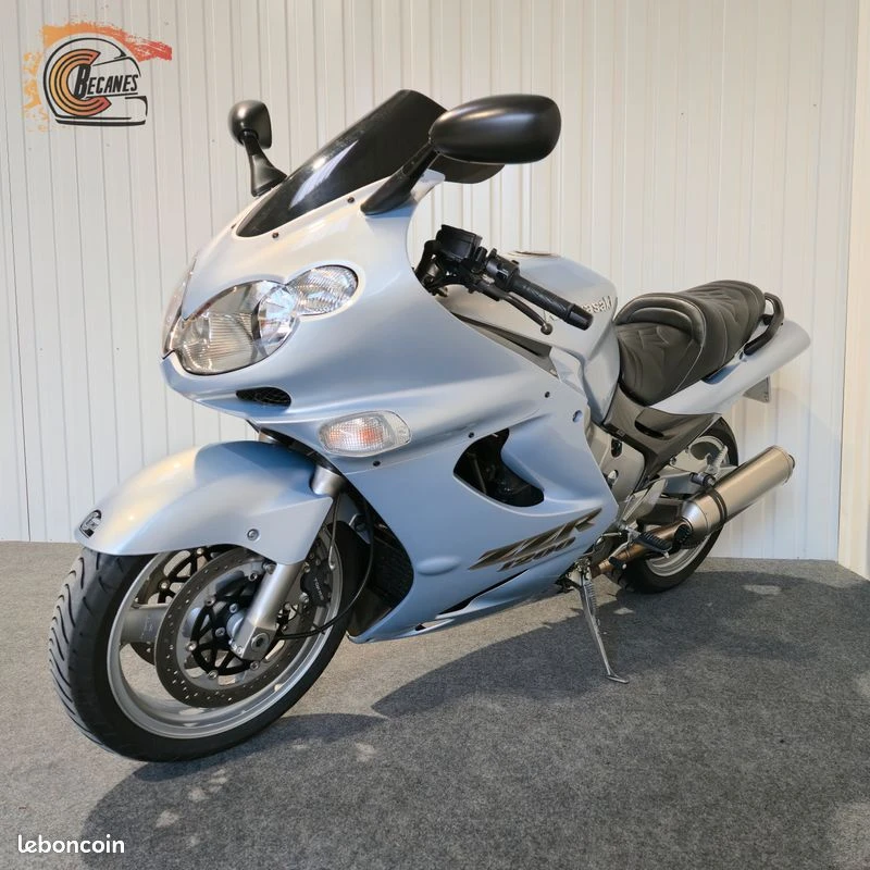 Kawasaki zzr 1200
