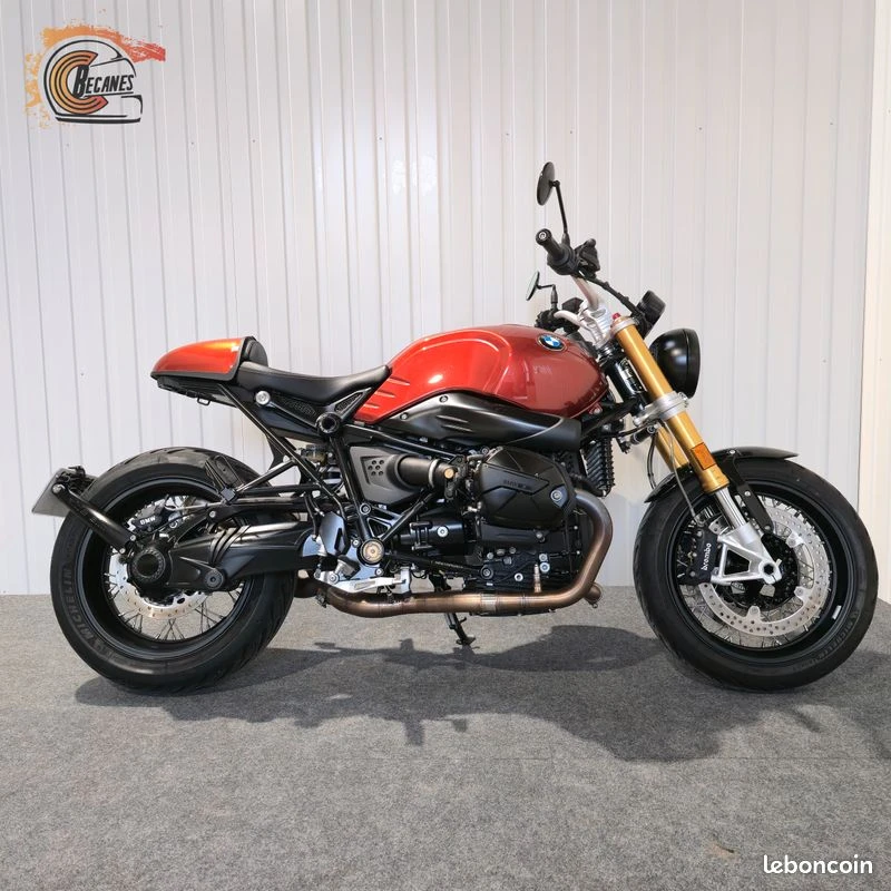 BMW R 1200 NINE T(coloris unique)