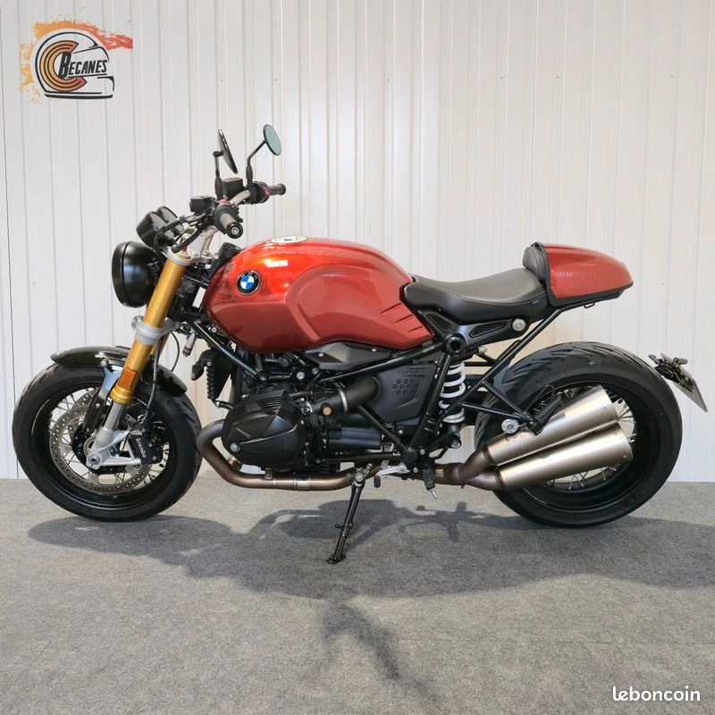 BMW R 1200 NINE T(coloris unique)