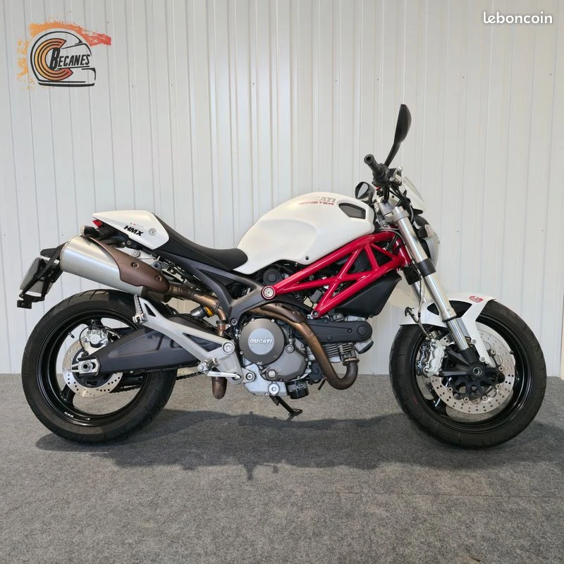 Ducati 696 + monster abs