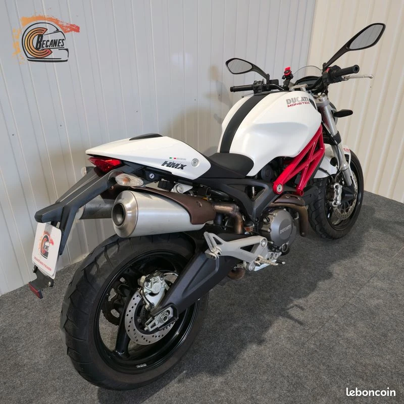 Ducati 696 + monster abs