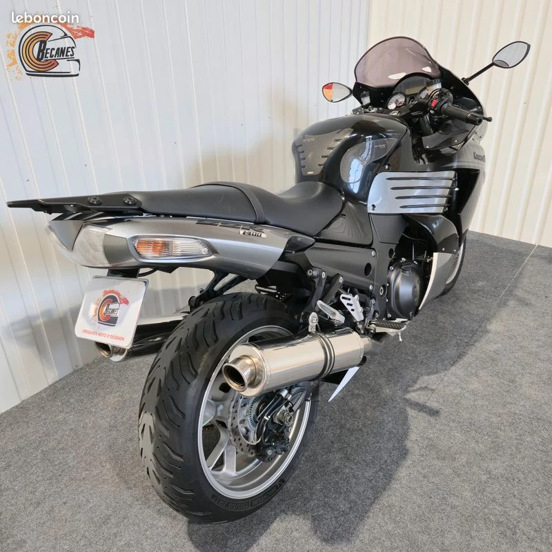 Kawasaki zzr 1400 abs