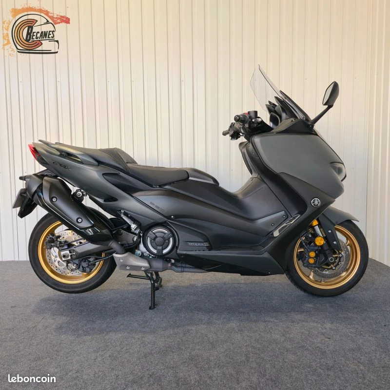 YAMAHA 560 T-MAX (Tech max)