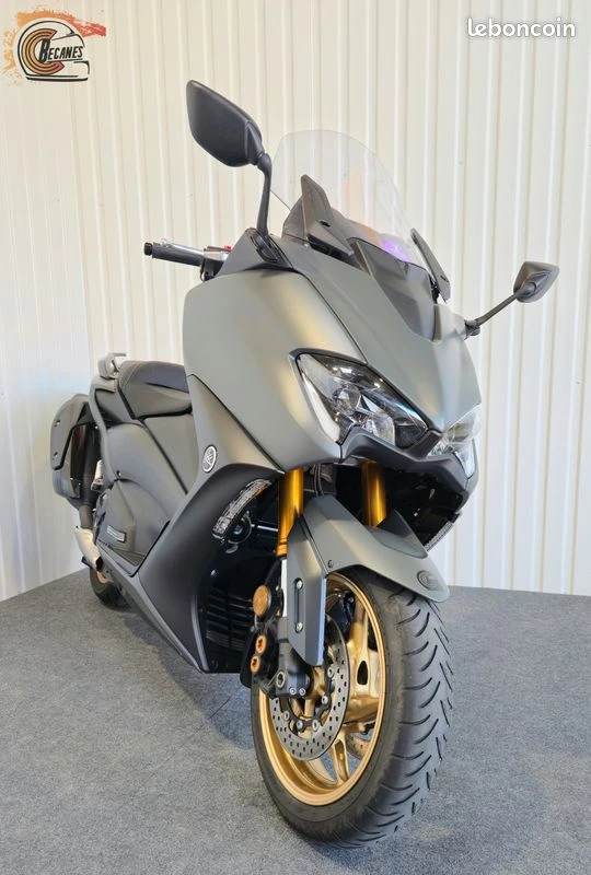 YAMAHA 560 T-MAX (Tech max)