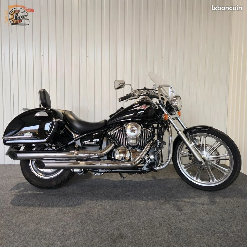 KAWASAKI VN 900 custom