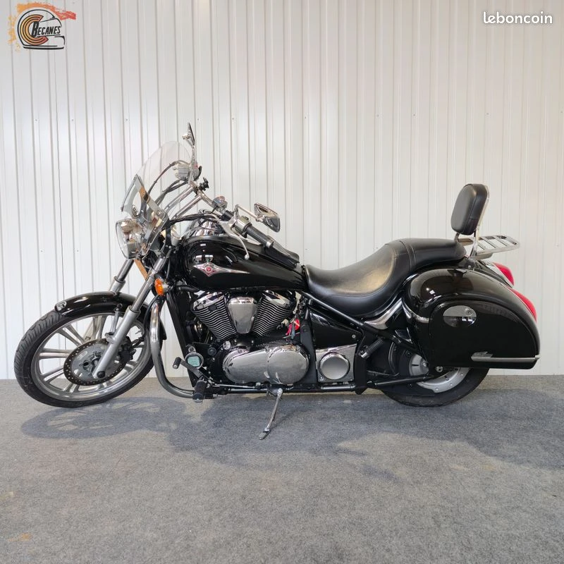KAWASAKI VN 900 custom