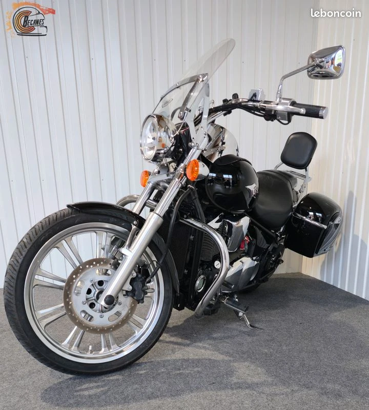 KAWASAKI VN 900 custom
