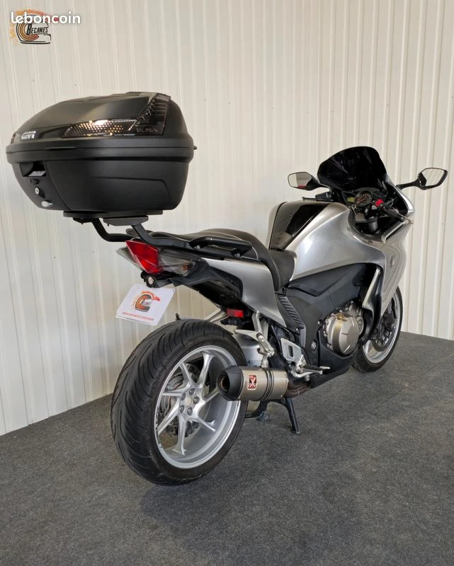 HONDA 1200 VFR (Boite meca)