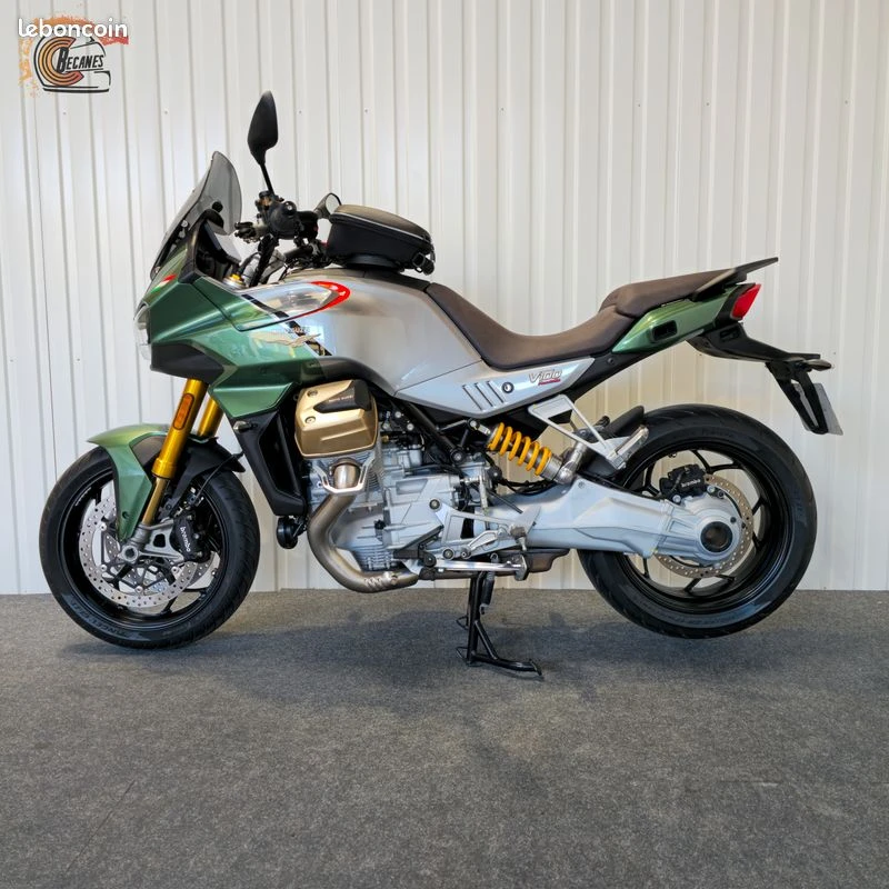 Moto guzzi v100 mandelo s