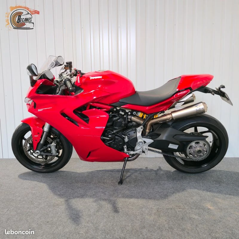 Ducati 950 supersport