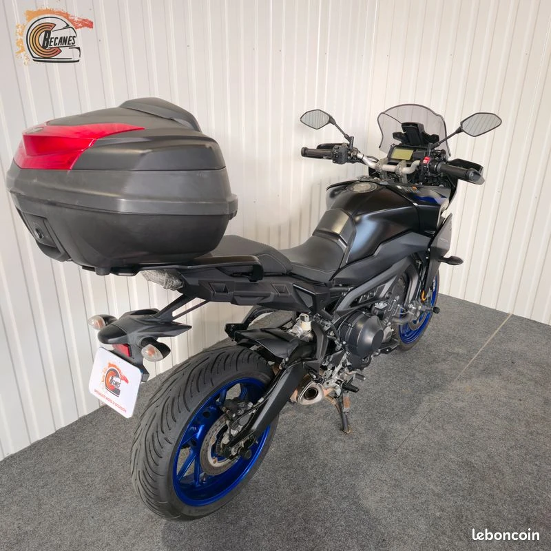Yamaha tracer 900