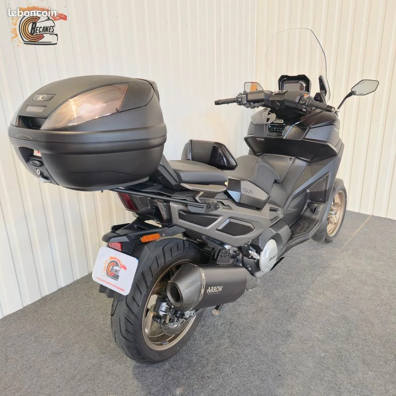 Kymco cv3 550