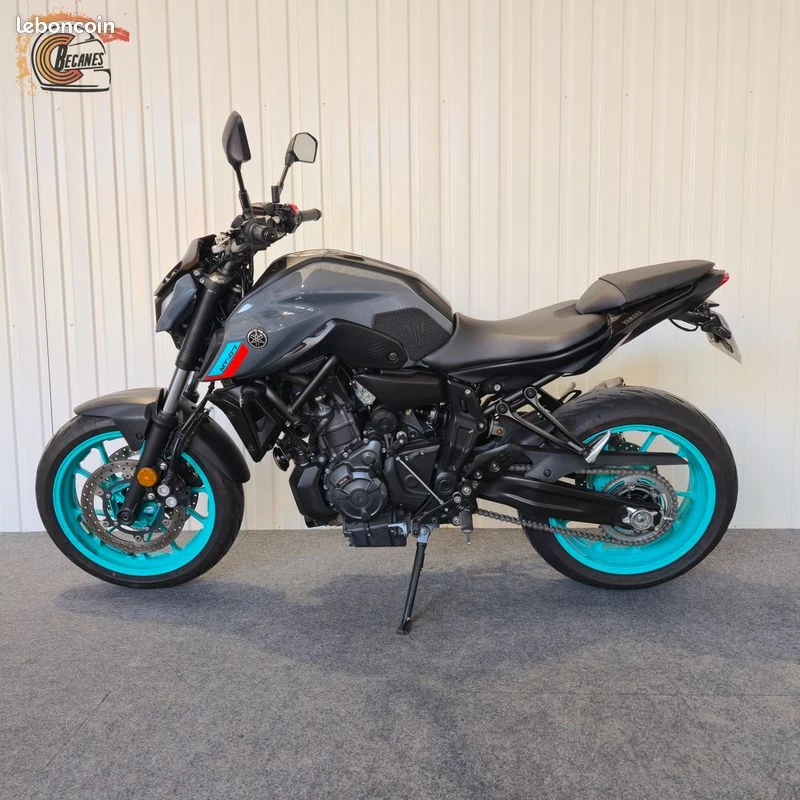 Yamaha mt-07 (a2)