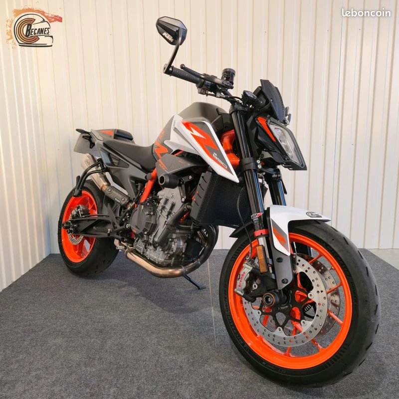 Ktm 890 duke r