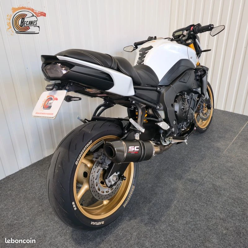 Yamaha fz8